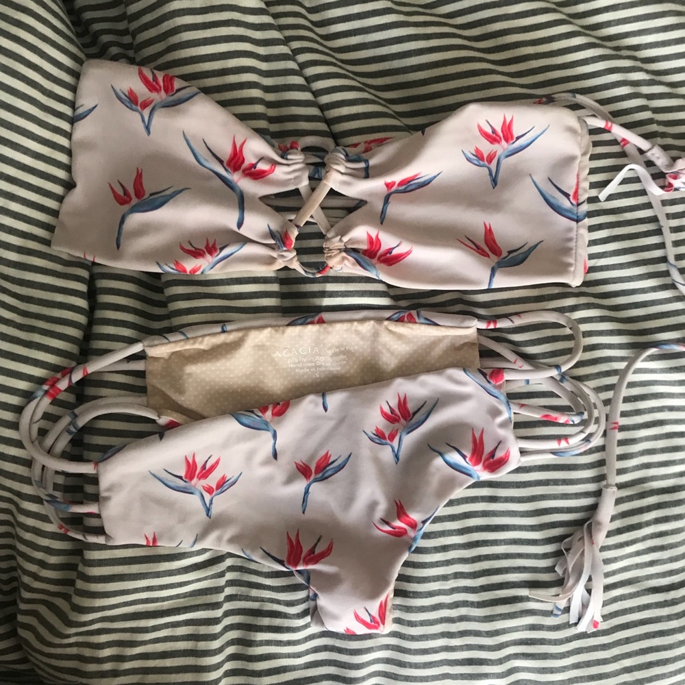 🚫SOLD🚫Birds of paradise Bottoms